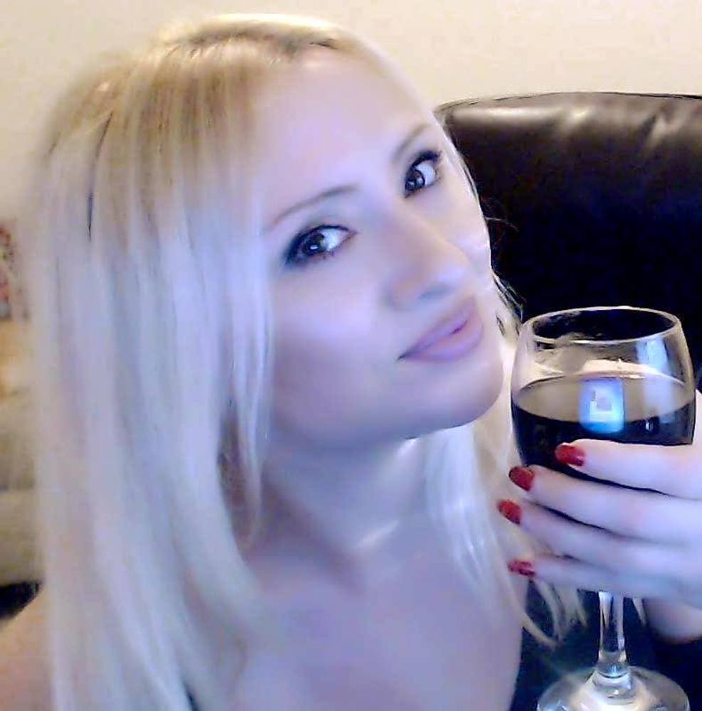 Meet your Posher, Ivet